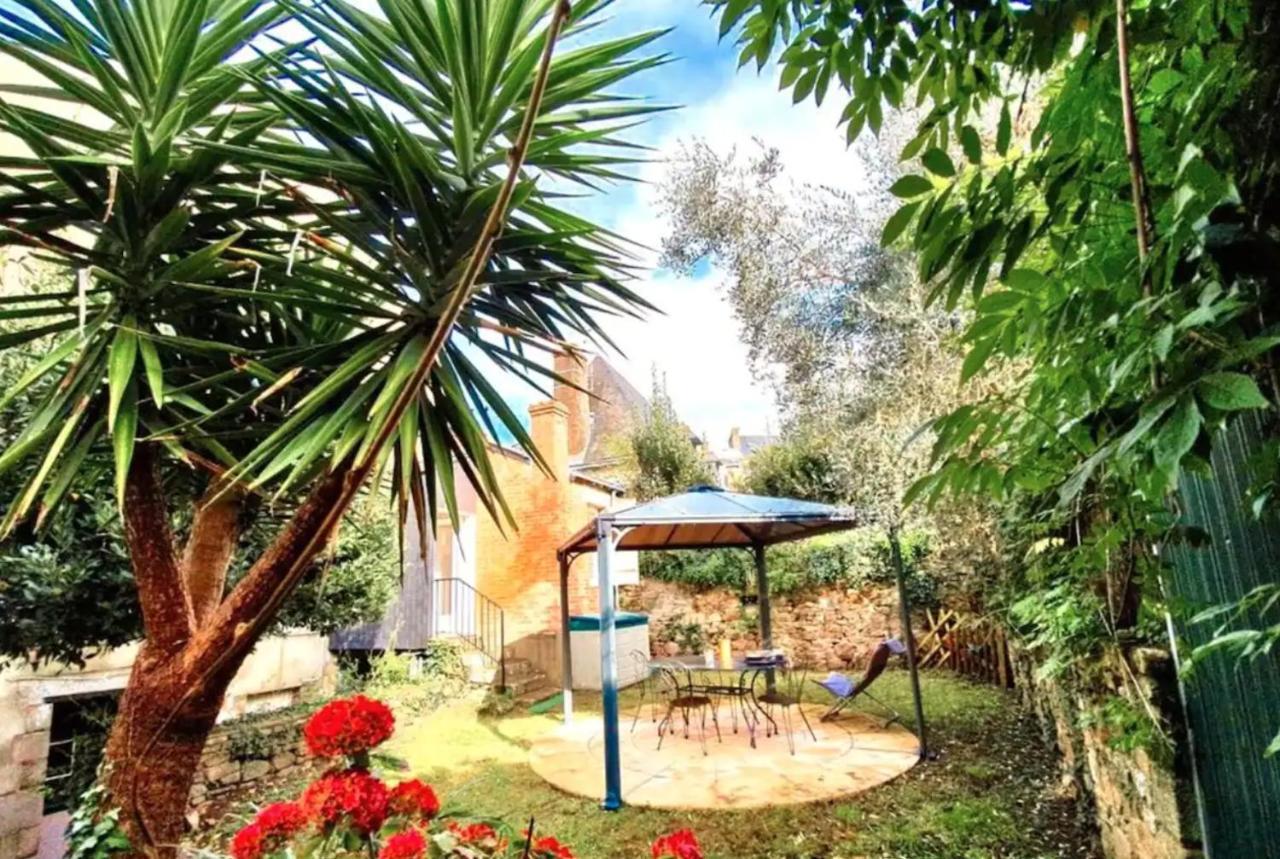 Le Patio, Coeur De Ville Avec Garage Et Jardin Vannes Exterior foto